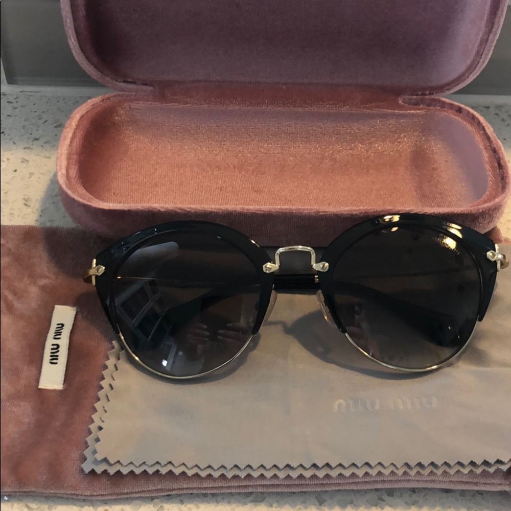 MIU MIU SMU 53R sunglasses Black gold case bag